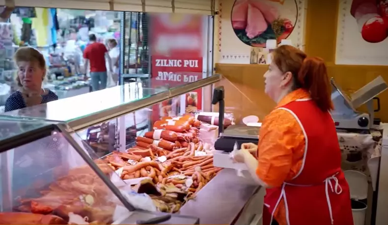 ionela grigore vanzatoare piata obor masterchef 1