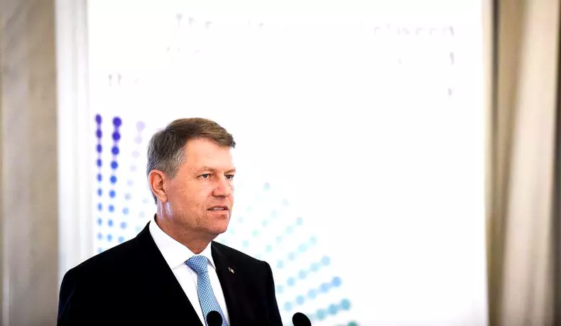 Klaus-iohannis-4-1024x595-1
