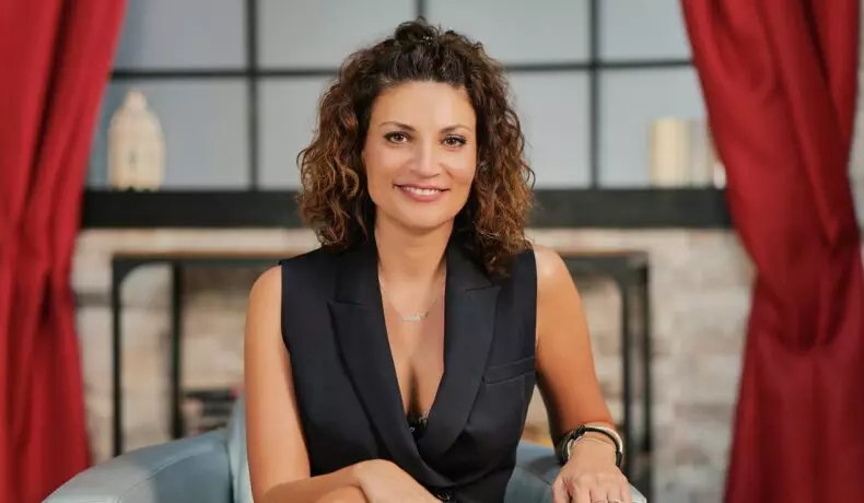 ioana-ginghina-despre-eforturile-pentru-a-obtine-ceea-ce-ti-dorest-am-stiut-dintotdeauna-ca-vreau-sa-fiu-actrita-790x460-1