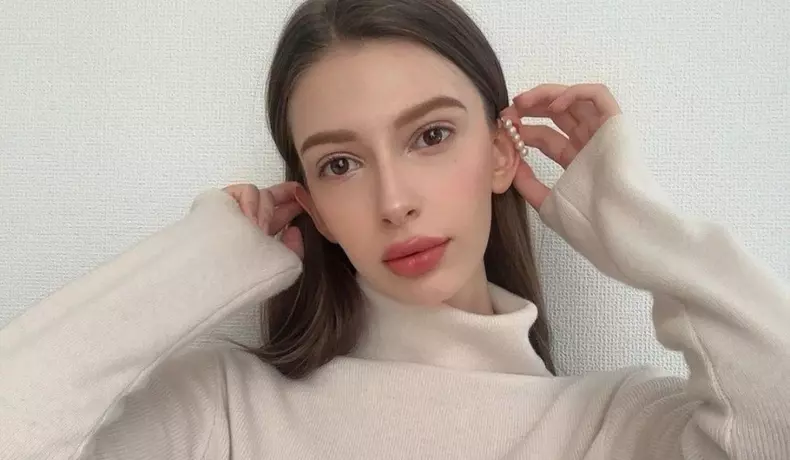 miss-japonia-2024-renunta-titlu-karolina-shiino-relatie-barbat-insurat-885011