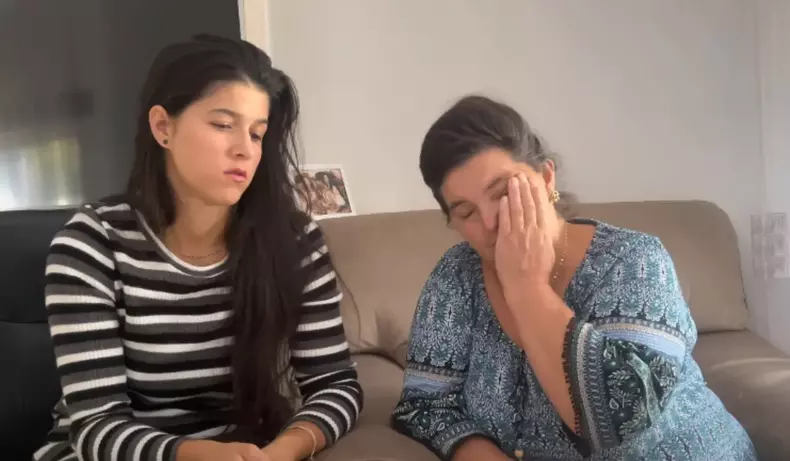 mama geta in lacrimi