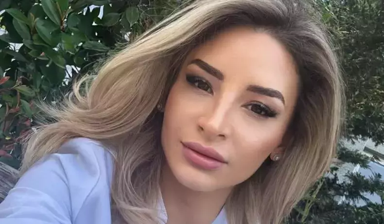 doctorita-stefania-szabo-manolescu-avea-doar-37-de-ani-foto-facebook-4