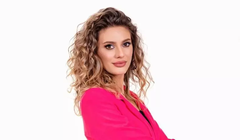 andreea-georgiana-sirbu-asistenta-targu-jiu