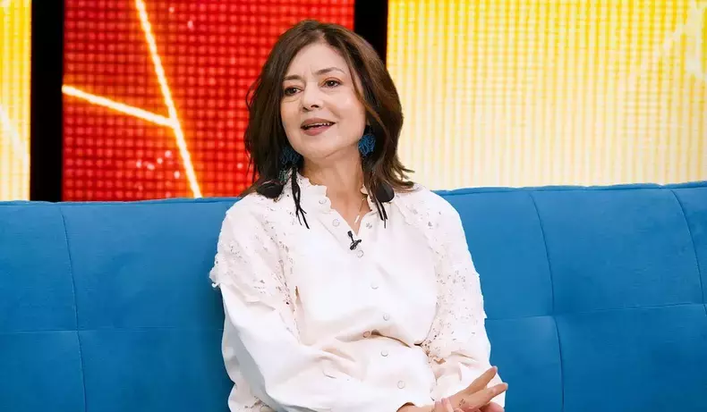 oana-sirbu-la-intrebarea-mesei-rotunde