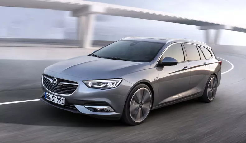 Opel-Insignia-Sports-Tourer-304053