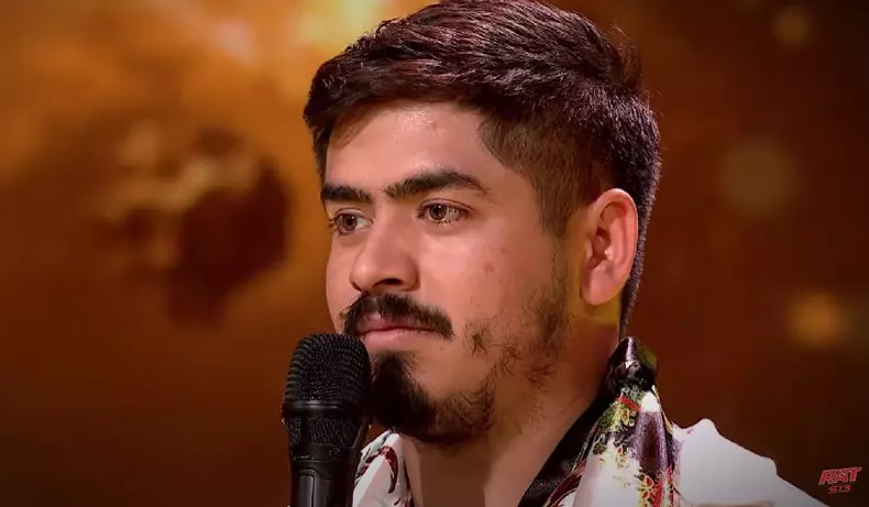 Emanuel Barica - golden buzz Românii au talent (3)