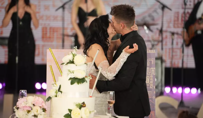 Maria și Cristian sunt câștigătorii reality show-ului Mireasa, sezonul 11