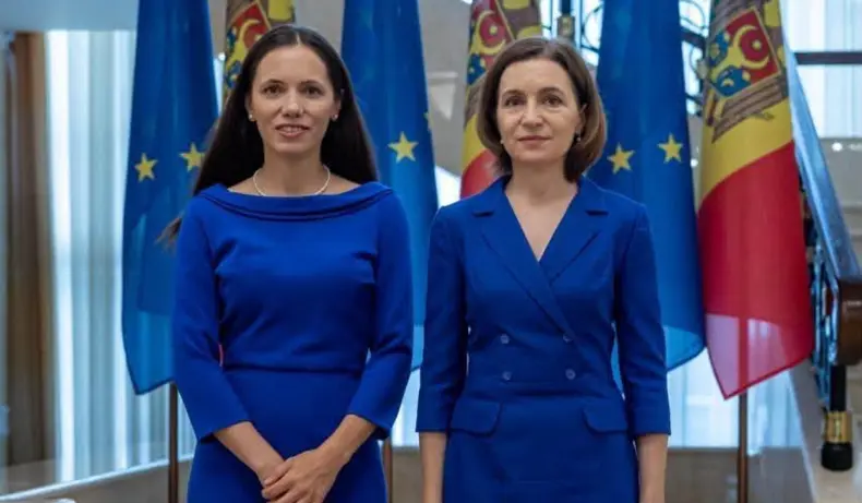 Mirabela Grădinaru și Maia Sandu