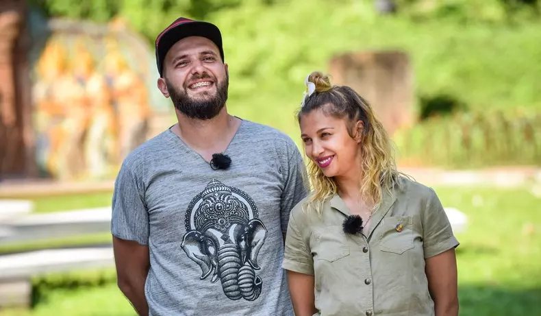 lora-si-ionut-ghenu-la-asia-expres