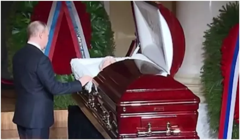 vladimir-putin-funeralii-vladimir-jirinovski-760813