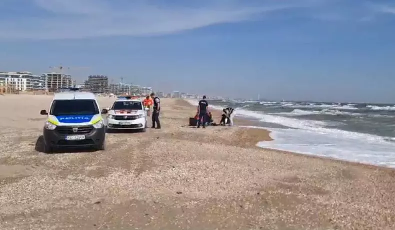 tanara-gasita-moarta-plaja-mamaia-860452