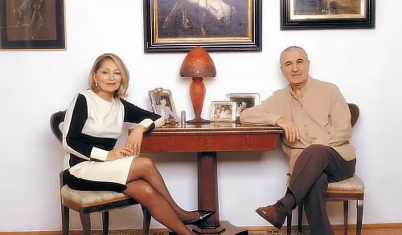 dinica si sotia sa gabriela