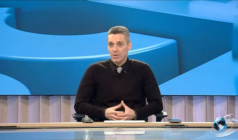 mircea-badea-anunt-emisiune-in-gura-presei-897421
