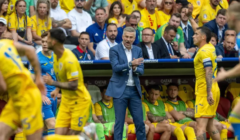 Edward Iordanescu (Rumaenien, Trainer), GER, Rumaenien vs. Ukraine, Fussball Europameisterschaft, UEFA EURO, EM, Europam
