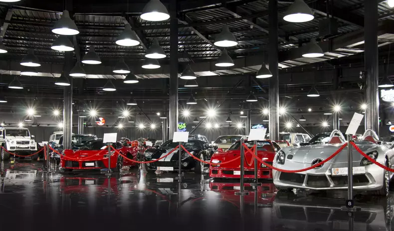 GaleriaTiriacCollection10