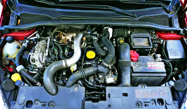 SH Renault Clio RS 011