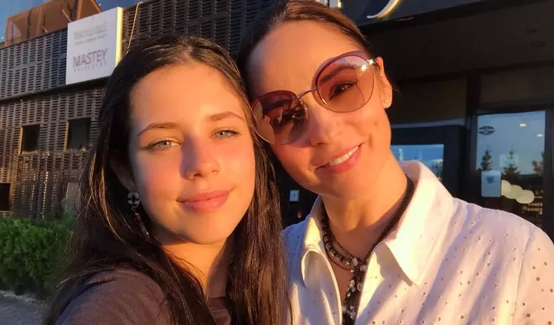 andreea-marin-si-violeta-