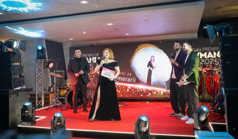 Marta Usurelu pe scena premiilor TVmania
