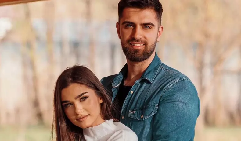 Theo Rose și Alex Leonte6