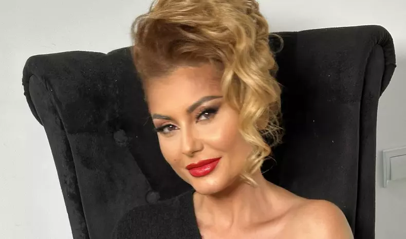 Emilia Ghinescu 5 55