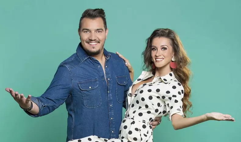 bursucu-si-ana-maria-barnoschi-in-copilarie