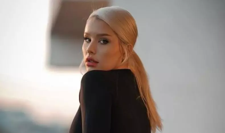 Carmen_GREBENISAN