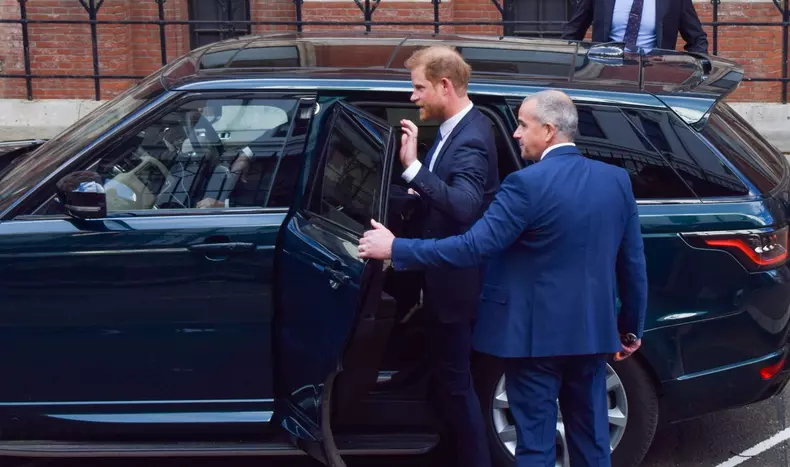 PRINCE HARRY leaves High Court after Associated Newspapers hearing