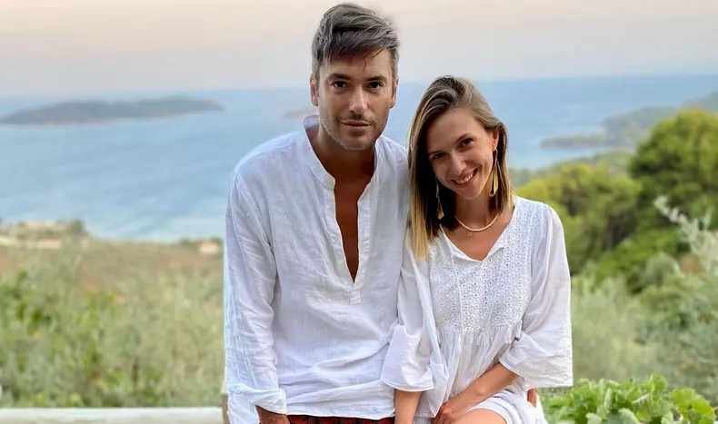 adela-popescu-radu-valcan-c-1260x709-1