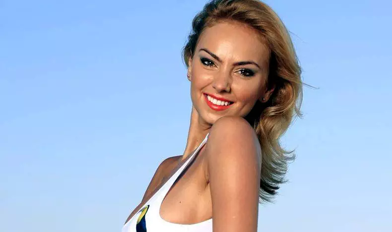 roxanaionescu1365083667-1365124320
