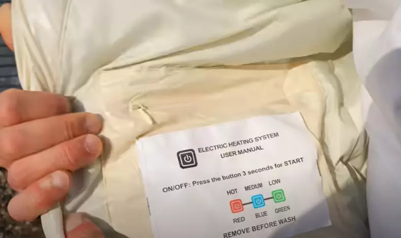 Dorian Popa are geacă cu încălzire electrică