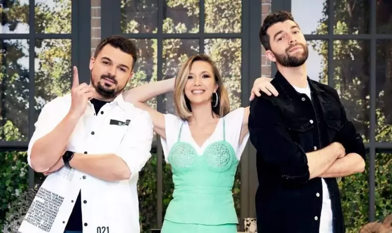 adela emisiune