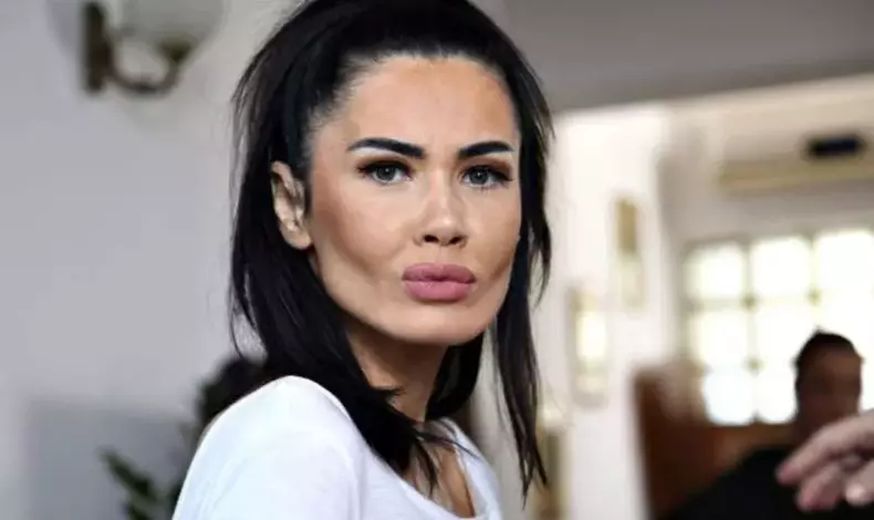 oana-zavoranu-si-a-anuntat-revenirea.-ce-va-face-vedeta-vad-toate-neavenitele-ca-tropaie-1024x576-1