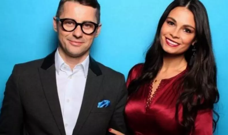 ANCA-SEREA-SI-ADI-SANA-SEPARAT-DE-SARBATORI-1-840x500