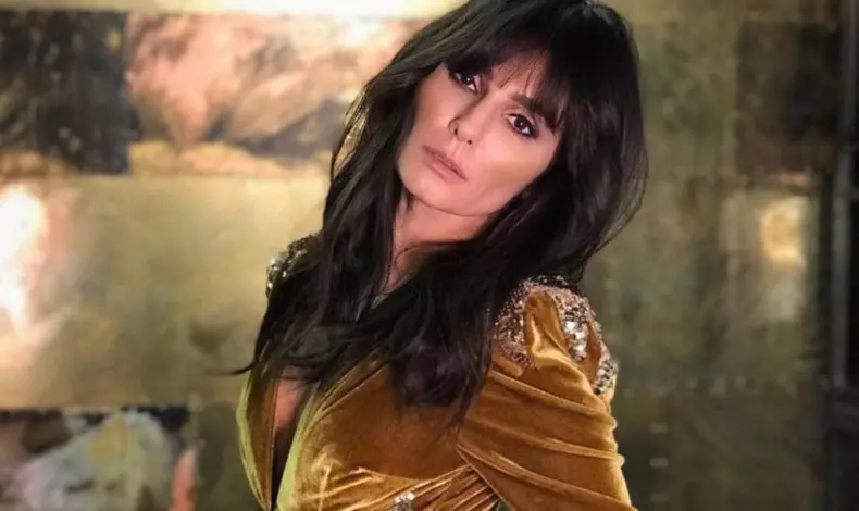 Dana-Budeanu-de-nerecunoscut.-Incredibil-cum-arăta-cu-ani-în-urmă-celebra-stilistă-1-840x500