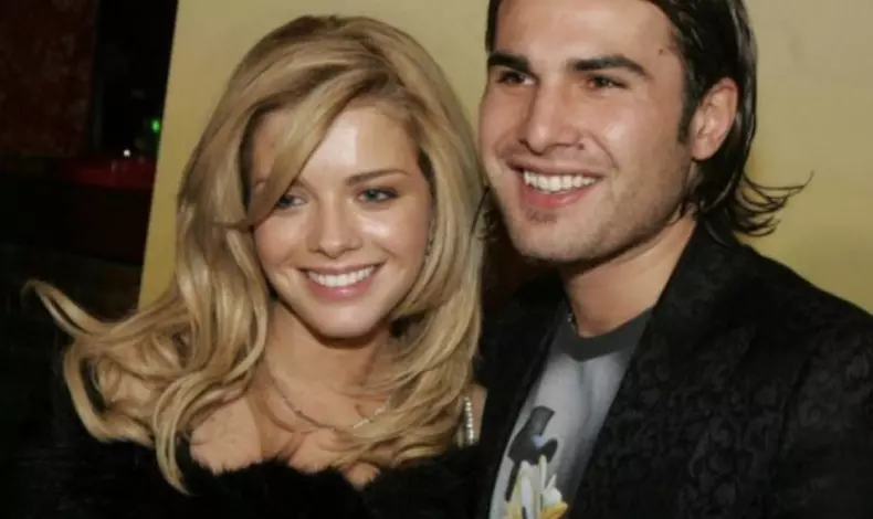 alexandra-dinu-si-adrian-mutu-840x500