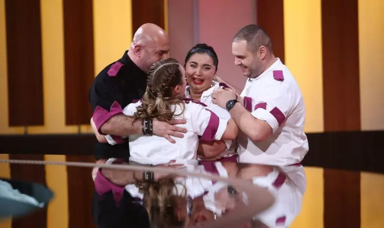 Mesajul-lui-Cătălin-Scărlătescu-pentru-Narcisa-Birjaru-câștigătoarea-Chefi-la-cuțite-2021.-A-emoționat-pe-toată-lumea--840x500