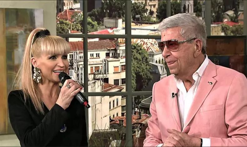 Cum-aratau-Simona-si-Ion-Dichiseanu-in-urma-cu-34-de-ani-cand-s-au-cunoscut.-Cantareata-arata-ca-o-papusa-840x500-1