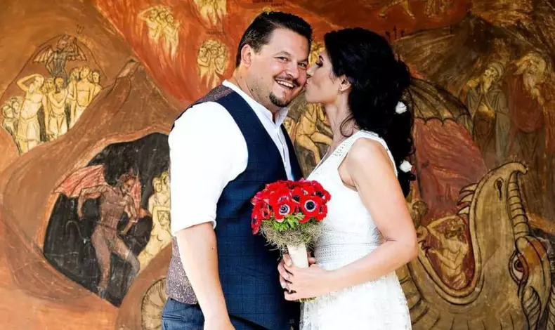 sotia-lui-mihai-bobonete-din-las-fierbinti