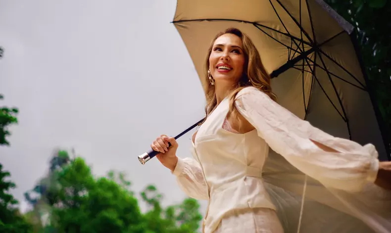 iulia vantur 3219
