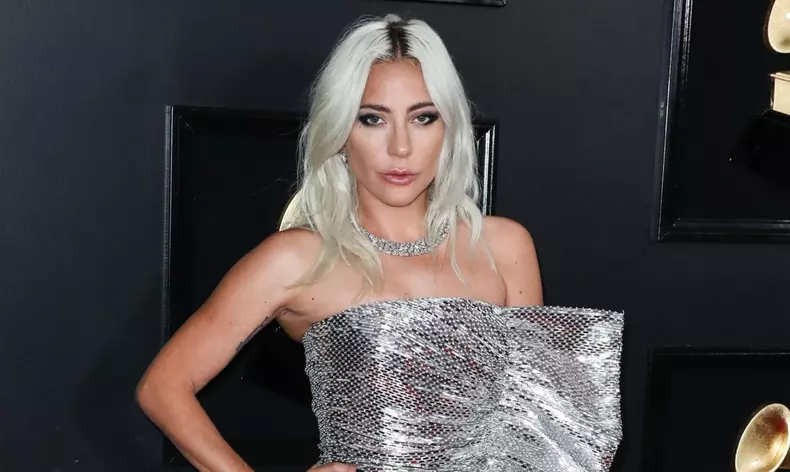 Lady-Gaga-Grammy-2022