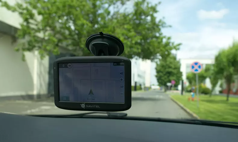 Navitel E505 auto bild romania foto vlad chirea 7