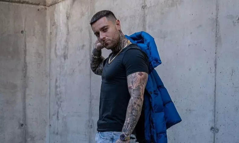 cate-tatuaje-are-tj-miles-crop-1642108823