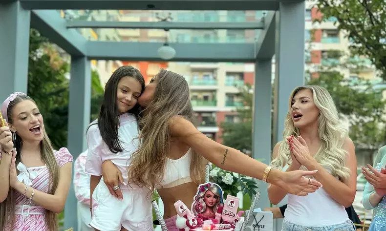 bianca-dragusanu-petrecere-sofia-1