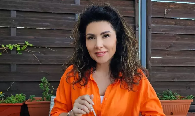 Carmen Brumă 33