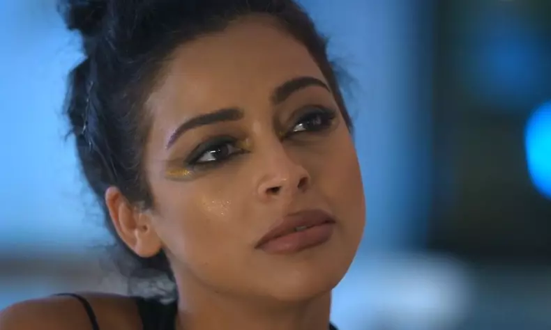 insula-iubirii-2023.-ema-sfasiata-de-durere.-in-ce-ipostaze-interzise-l-a-vazut-pe-iubitul-ei-cu-ispita-daria-3