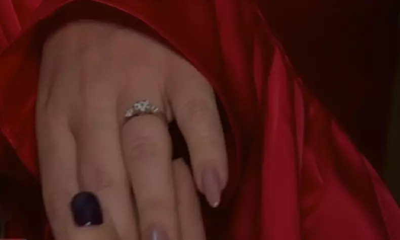 Inelul pe care Irina l-a primit de la Doru.