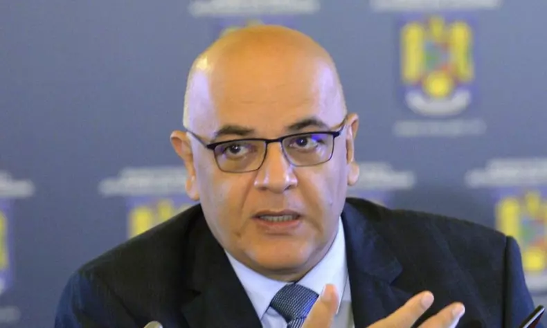 94715373-A407-4274-87F8-FDE1535090B6