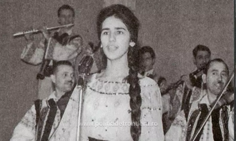 SOFIA VICOVEANCA in tinerete