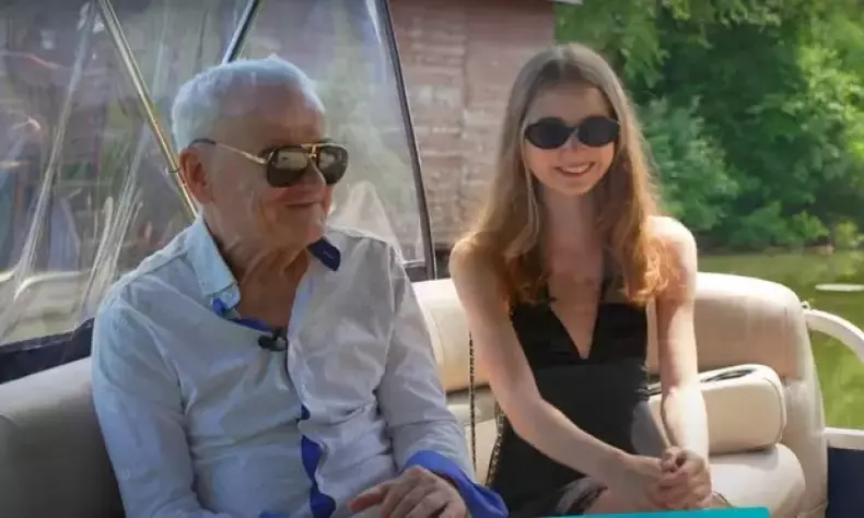 ODE3MDVhNmIxNDE0YzFlN2E1OWZhZmZmNGYyNjM=.thumb