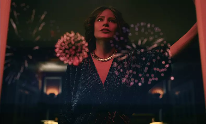 Netflix a lansat trailerul oficial pentru „Griselda”. Noi imagini din miniseria cu Sofía Vergara (14)